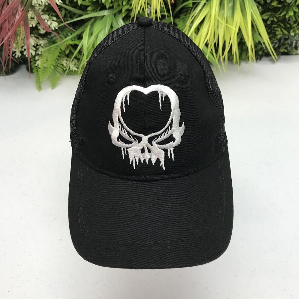 Skull Hat Cap Snap Back Black Trucker Embroidered Striped Underbill CLE Mens